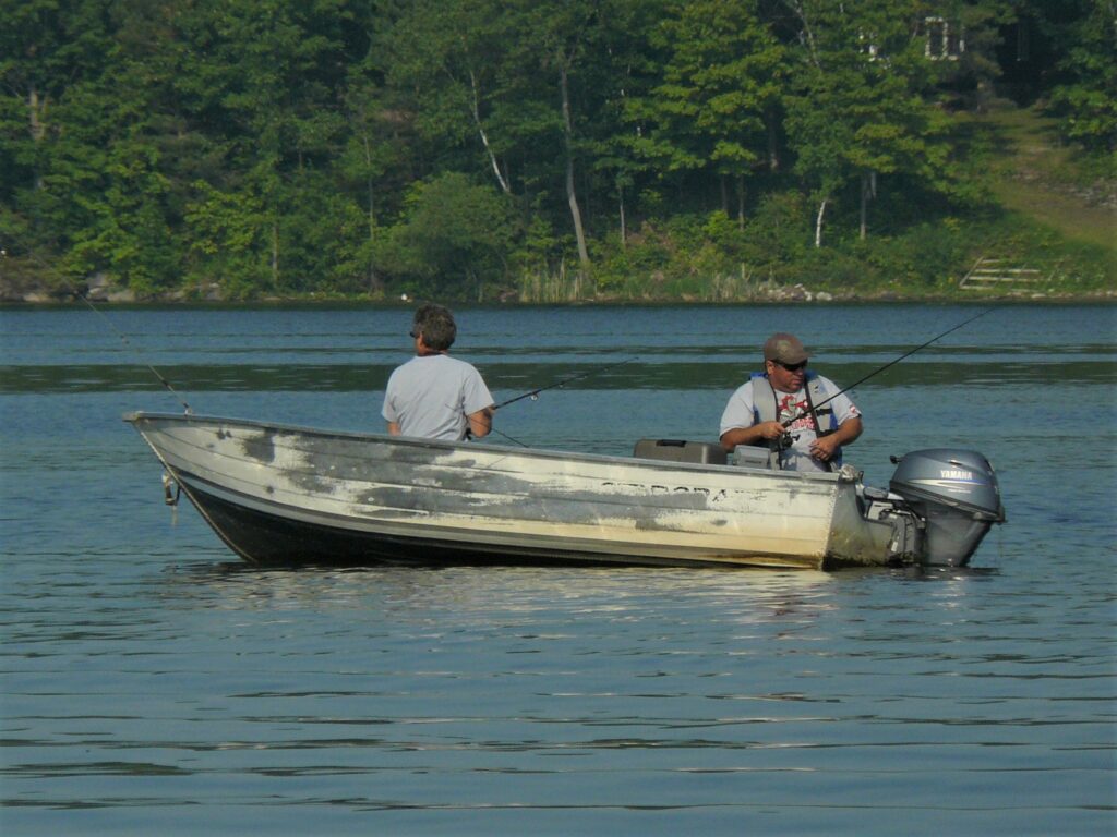 Fish & Fishing in Pigeon Lake North Pigeon Lake Association